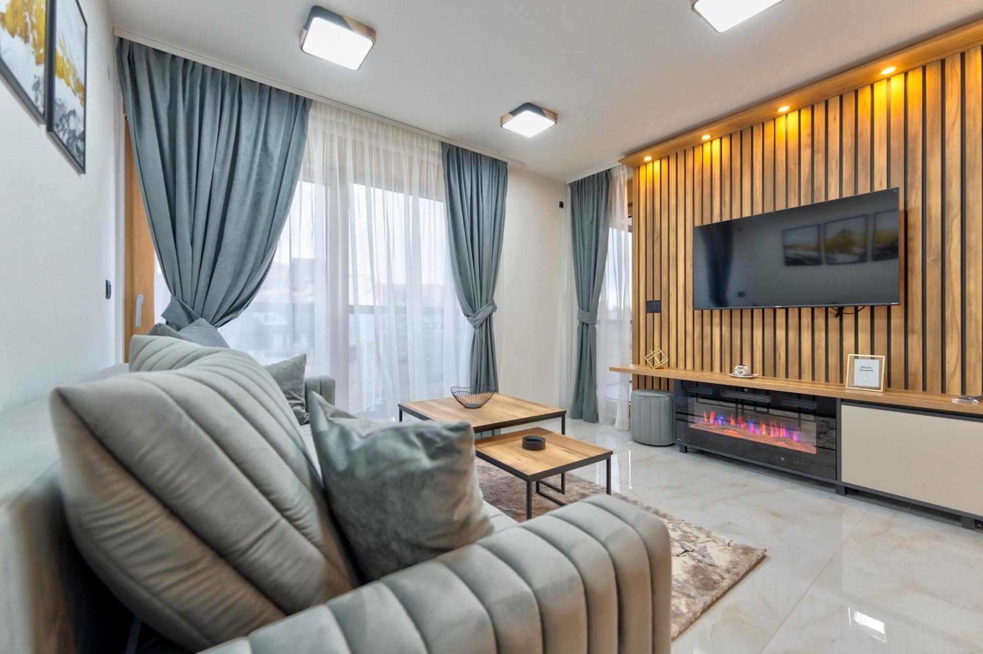 Golden Panorama Spa & Wellness ซลาตีบอร์ ภายนอก รูปภาพ