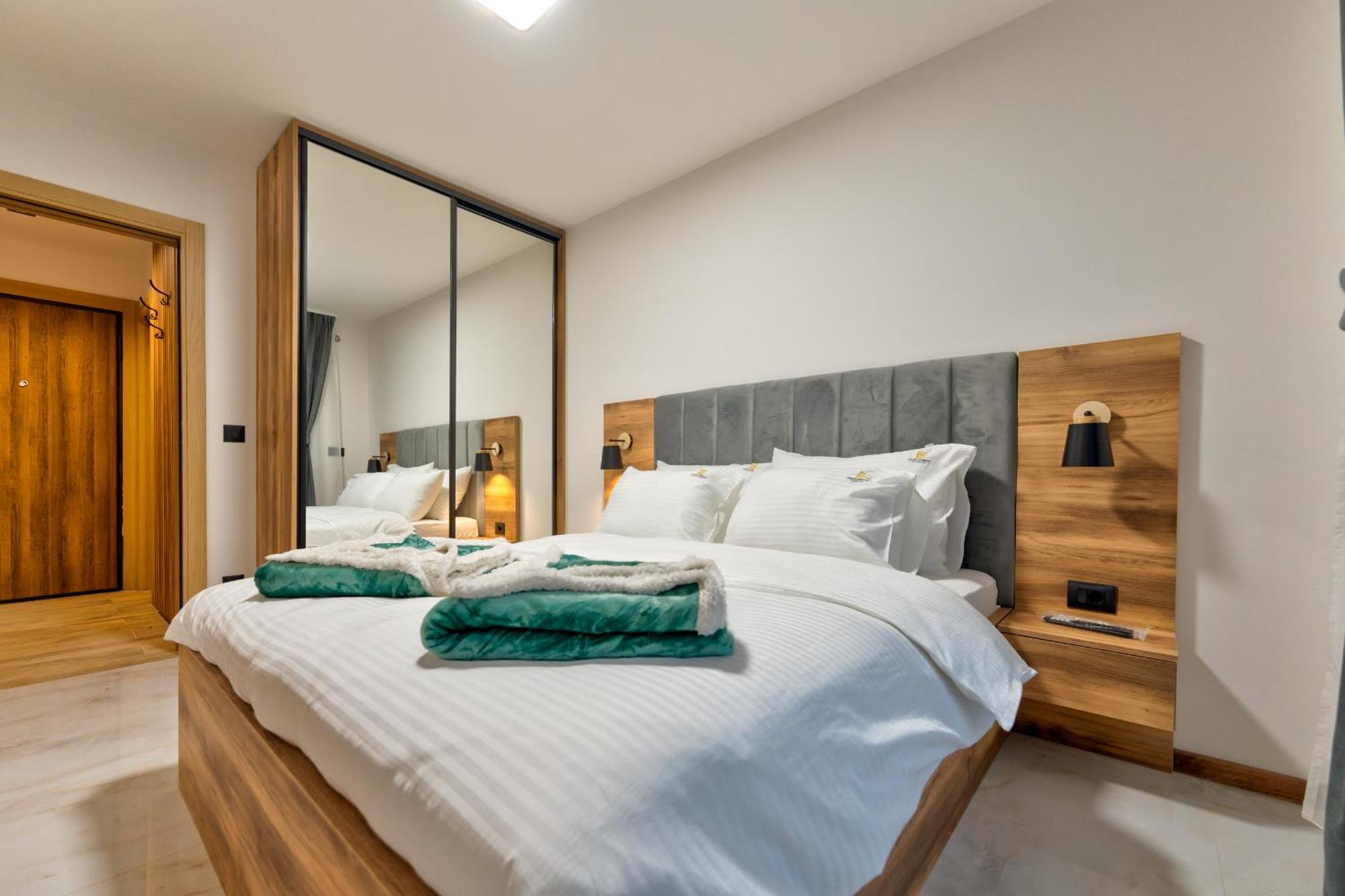 Golden Panorama Spa & Wellness ซลาตีบอร์ ภายนอก รูปภาพ